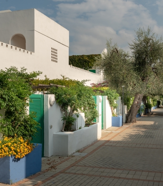 Ingresso delle camere sul giardino
