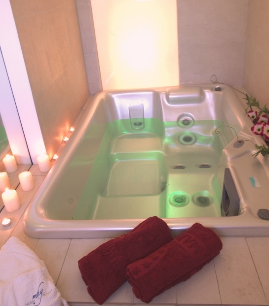 Vasca idromassaggio Jacuzzi nella Suite